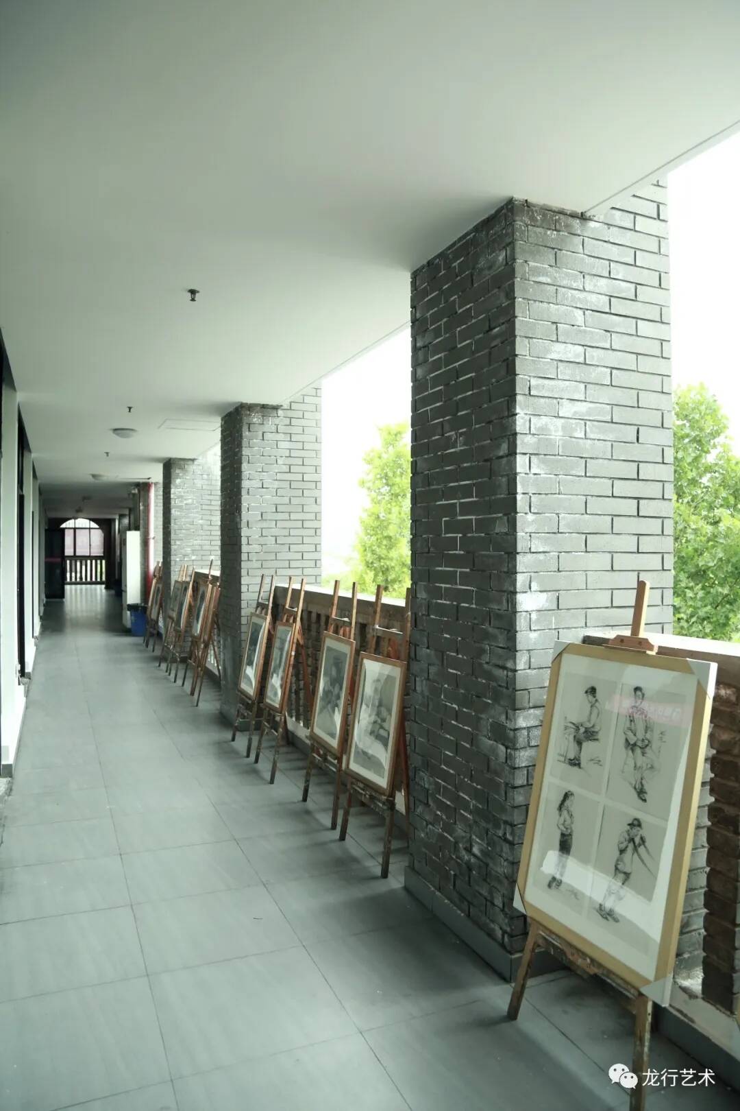 龍行美院新校區(qū)｜熱烈祝賀龍行藝術(shù)新校區(qū)開業(yè)！