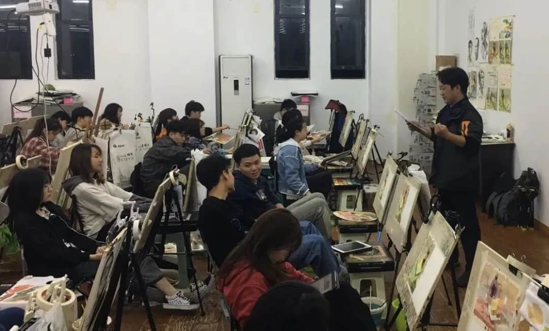 聯(lián)考在即，龍行畫室美術生該如何解壓？ 家長該怎樣支持孩子應考？