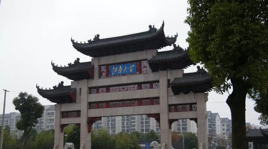 重慶美術(shù)培訓(xùn)畫室美術(shù)生快看 | 全國承認美術(shù)聯(lián)考成績的985/211院校都在這了！
