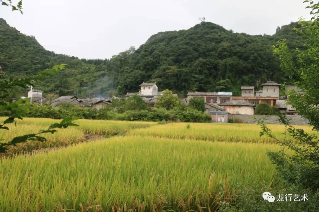 觀畫展 ‖ 美術(shù)生寫生真的累，負(fù)重幾十斤日行上萬步記錄了這些美景......
