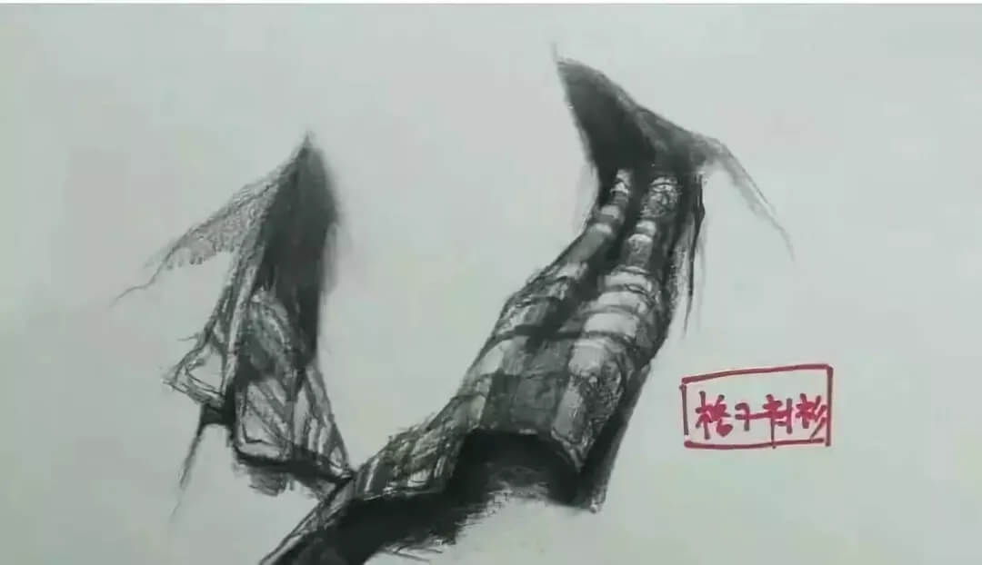 重慶美術(shù)培訓(xùn)畫室教你衣領(lǐng)怎么畫？不同材質(zhì)衣領(lǐng)刻畫方法都有！