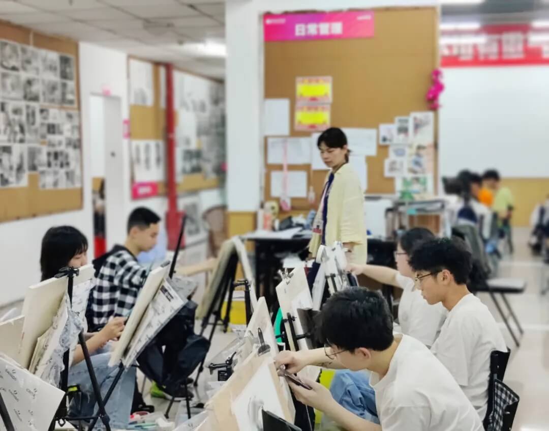 美術(shù)生集訓(xùn)是一種怎樣的體驗(yàn)？送給正在集訓(xùn)的同學(xué)，請(qǐng)堅(jiān)持下去2