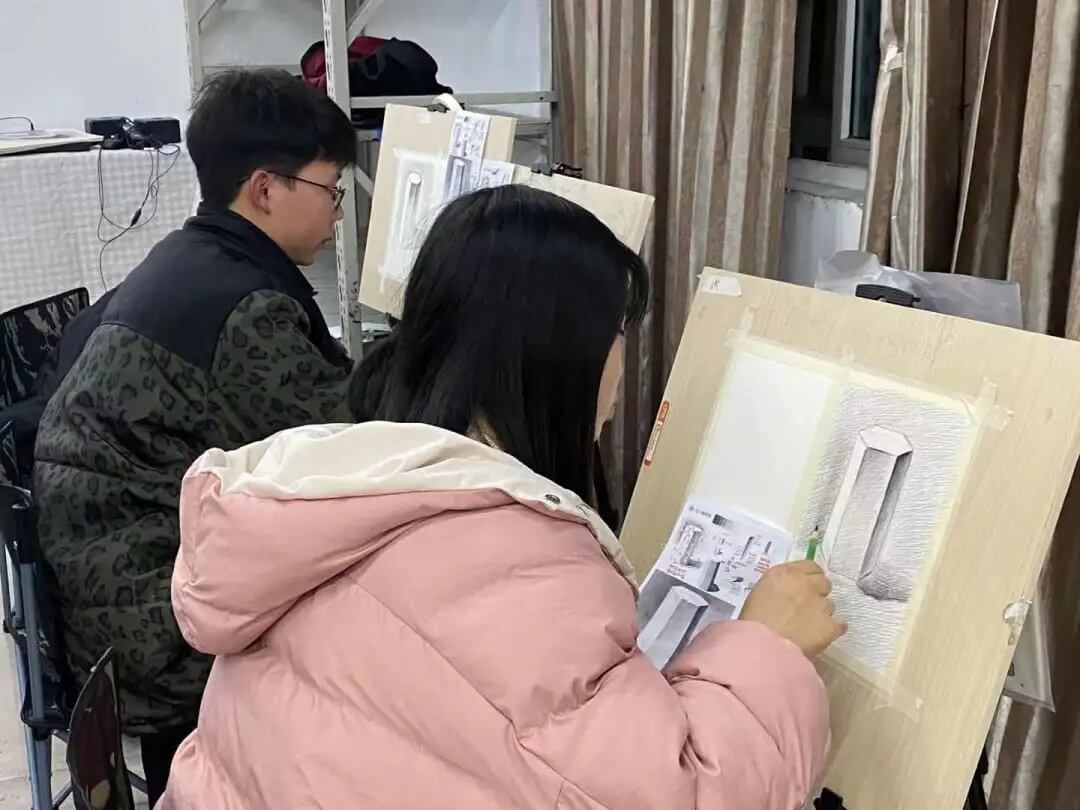 重慶美術(shù)培訓(xùn)寒假班畢業(yè)啦 ‖ 你的努力終不負(fù)自己！圖十四
